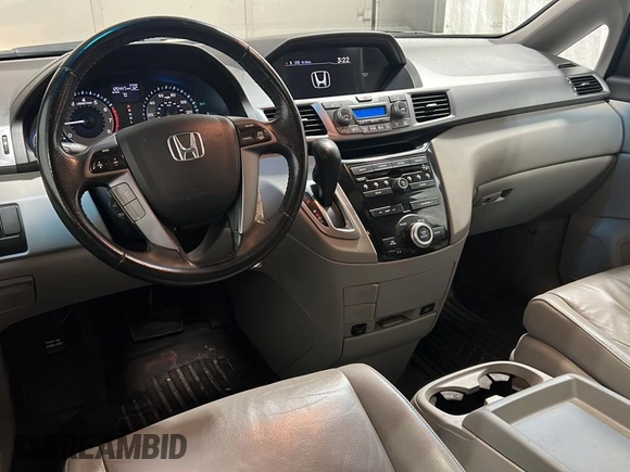 2011 Honda Odyssey EX-L with VIN 5FNRL5H62BB047183, listed as a Copart auction lot 56378645 with 125,446 mi miles and Clean Title. Bid and sale history available at DreamBid. Image 9.
