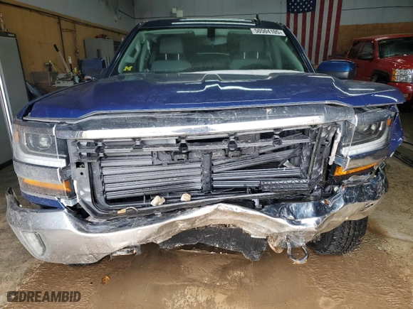 2017 Chevrolet Silverado 1500 LT with VIN 1GCVKREC9HZ207758, listed as a Copart auction lot 50504105 with 109,131 mi miles and Clean Title. Bid and sale history available at carsss.com. Image 5.