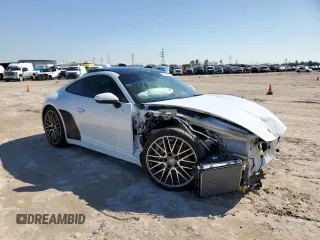 2024 Porsche 911 Carrera with VIN WP0AA2A90RS209329, listed as a Copart auction lot 43049475 with 1,785 mi miles and Salvage Title. Bid and sale history available at carsss.com. Image 4.