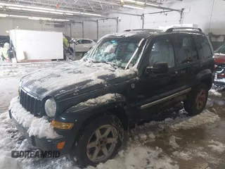 2005 Jeep Liberty Limited with VIN 1J4GL58K65W543215, listed as a IAAI auction lot 41595396 with 177,028 mi miles. Bid and sale history available at carsss.com. Image 2.