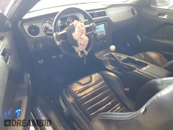 2014 Ford Mustang GT with VIN 1ZVBP8CF2E5327767, listed as a Copart auction lot 56540555 with 104,487 mi miles and Salvage title. Bid and sale history available at DreamBid. Image 8.