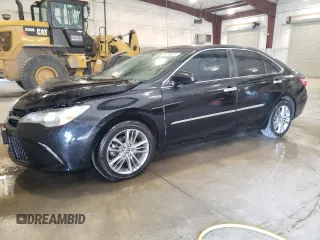 2015 Toyota Camry LE z VIN 4T1BD1FK0FU147170, wystawiony jako Copart lot #53708215 z przebiegiem 173 195 mil mil oraz Szkody całkowita. Historia ofert i sprzedaży dostępna na DreamBid. Obrazek 1.