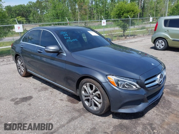 2016 Mercedes-Benz C 300 z VIN 55SWF4JB8GU116105, wystawiony jako IAAI lot #42099691 z przebiegiem 109 439 mil mil oraz . Historia ofert i sprzedaży dostępna na DreamBid. Obrazek 1.