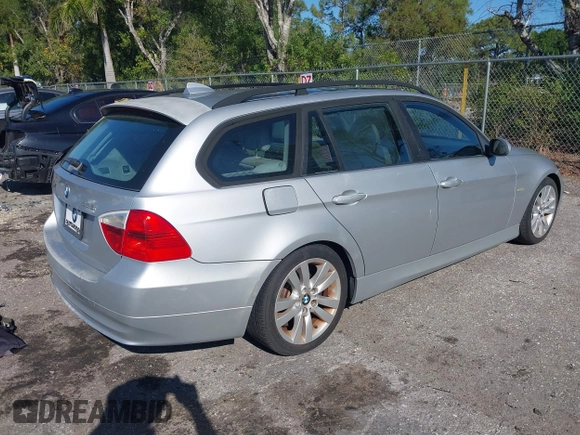 2007 BMW 3 Series 328i with VIN WBAVS13547FX16529, listed as a IAAI auction lot 41769488 with 88,993 mi miles. Bid and sale history available at carsss.com. Image 4.