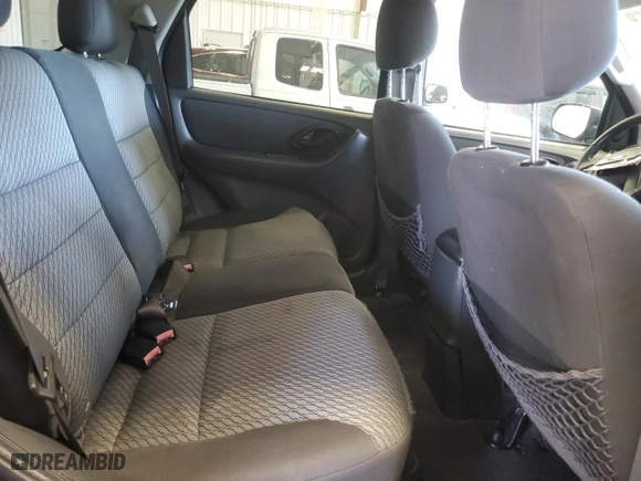 2004 Ford Escape XLT with VIN 1FMYU03154DA14790, listed as a Copart auction lot 53172845 with 226,922 mi miles and Non Repairable. Bid and sale history available at carsss.com. Image 11.