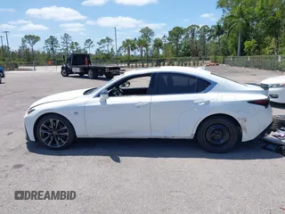 2021 Lexus IS 350 F Sport z VIN JTHGZ1B20M5043799, wystawiony jako IAAI lot #42155263 z przebiegiem 71 587 mil mil oraz . Historia ofert i sprzedaży dostępna na DreamBid. Obrazek 14.