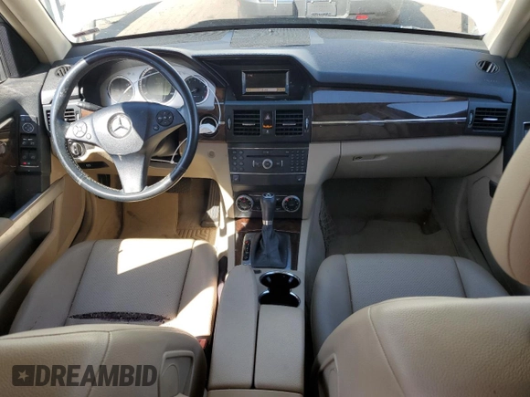 2012 Mercedes-Benz GLK 350 with VIN WDCGG8HB1CF741655, listed as a Copart auction lot 69476054 with 137,132 mi miles and Salvage Title. Bid and sale history available at DreamBid. Image 8.