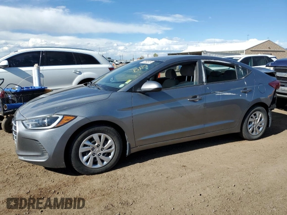 2018 Hyundai Elantra SE z VIN KMHD74LF5JU668225, wystawiony jako Copart lot #57252815 z przebiegiem 61 890 mil mil oraz Tytuł czysty. Historia ofert i sprzedaży dostępna na DreamBid. Obrazek 1.