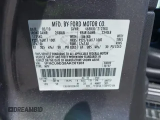2010 Ford Escape Limited z VIN 1FMCU9EG5AKC61203, wystawiony jako IAAI lot #42334919 z przebiegiem 184 243 mil mil oraz . Historia ofert i sprzedaży dostępna na DreamBid. Obrazek 9.