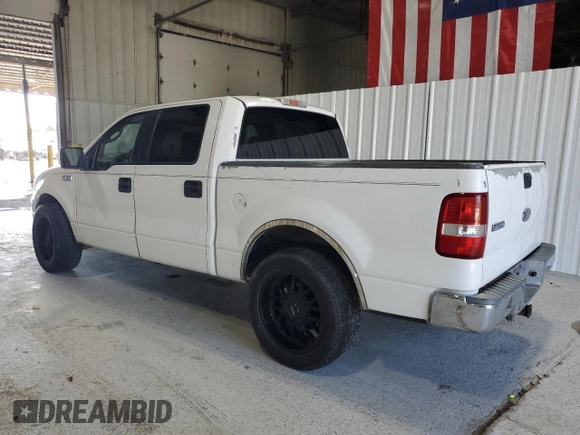 2005 Ford F-150 XLT z VIN 1FTPW12565FA30863, wystawiony jako Copart lot #56491625 z przebiegiem 186 042 mil mil oraz Czysty tytuł • Clean title. Historia ofert i sprzedaży dostępna na DreamBid. Obrazek 2.