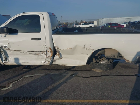2018 Ram 1500 Tradesman with VIN 3C6JR6DG6JG157833, listed as a IAAI auction lot 41794118 with 205,186 mi miles and . Bid and sale history available at DreamBid. Image 6.