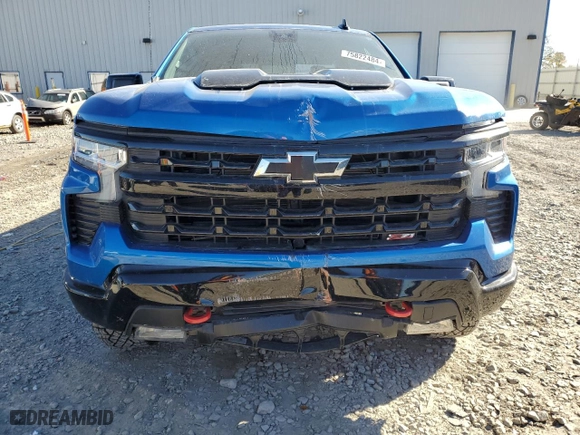 2024 Chevrolet Silverado 1500 LT Trail Boss with VIN 3GCUDFEL6RG130885, listed as a Copart auction lot 75822484 with 12,032 mi miles and Salvage Title. Bid and sale history available at carsss.com. Image 5.