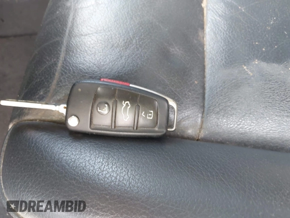 2007 Audi A4 2.0T with VIN WAUDF78E47A262226, listed as a IAAI auction lot 42255207 with 214,199 mi miles and . Bid and sale history available at DreamBid. Image 11.