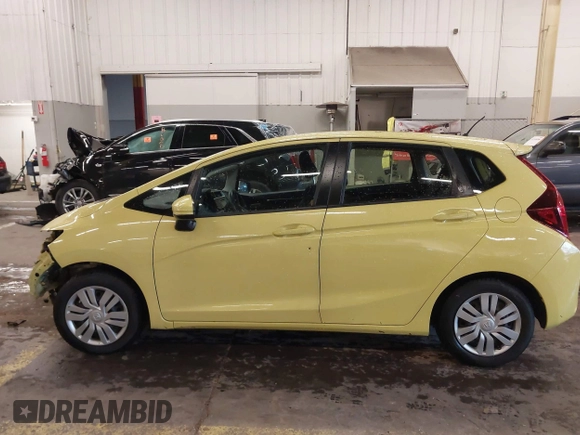 2017 Honda Fit LX with VIN JHMGK5H51HS019564, listed as a IAAI auction lot 41166197 with 58,438 mi miles. Bid and sale history available at carsss.com. Image 15.