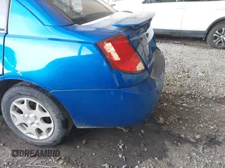 2004 Saturn ION ION 2 z VIN 1G8AJ52F94Z102473, wystawiony jako IAAI lot #41835014 z przebiegiem 215 730 mil mil oraz . Historia ofert i sprzedaży dostępna na DreamBid. Obrazek 3.