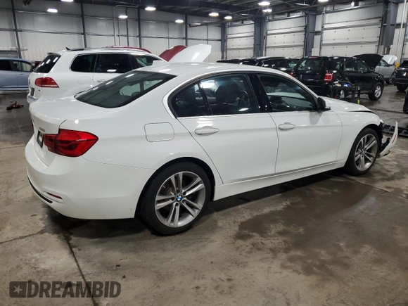 2018 BMW 3 Series 330i xDrive with VIN WBA8D9G5XJNU72561, listed as a Copart auction lot 55093355 with 28,411 mi miles and Salvage title. Bid and sale history available at DreamBid. Image 3.