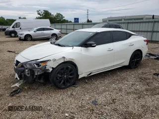 2017 Nissan Maxima SL with VIN 1N4AA6APXHC440131, listed as a Copart auction lot 61778855 with 109,124 mi miles and Salvage title. Bid and sale history available at DreamBid. Image 1.