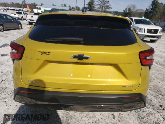 2025 Chevrolet Trax ACTIV with VIN KL77LKEP2SC102678, listed as a Copart auction lot 45469775 with 2,894 mi miles and Salvage Title. Bid and sale history available at carsss.com. Image 6.