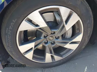 2022 Audi e-tron Premium z VIN WA1AAAGE4NB020119, wystawiony jako IAAI lot #41830433 z przebiegiem 27 591 mil mil oraz . Historia ofert i sprzedaży dostępna na DreamBid. Obrazek 23.