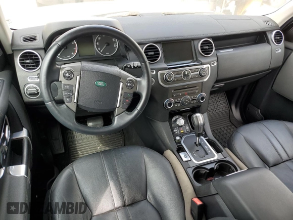 2011 Land Rover LR4 HSE z VIN SALAG2D44BA574762, wystawiony jako Copart lot #52879815 z przebiegiem Nie podano mil oraz Nie do naprawy • Non repairable. Historia ofert i sprzedaży dostępna na DreamBid. Obrazek 8.