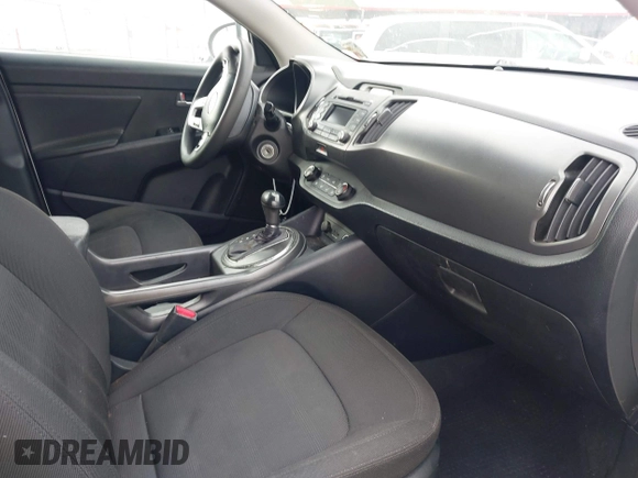 2011 Kia Sportage LX with VIN KNDPB3A24B7096901, listed as a IAAI auction lot 42090280 with 257,145 mi miles and . Bid and sale history available at carsss.com. Image 5.