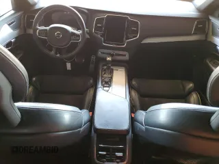 2018 Volvo XC90 R-Design with VIN YV4A22PM3J1211768, listed as a Copart auction lot 61493843 with 60,616 mi miles. Bid and sale history available at carsss.com. Image 8.