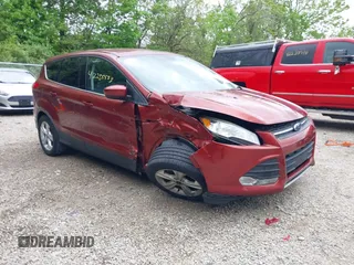 2016 Ford Escape SE z VIN 1FMCU0GX5GUA63971, wystawiony jako IAAI lot #42255553 z przebiegiem 126 580 mil mil oraz . Historia ofert i sprzedaży dostępna na DreamBid. Obrazek 1.