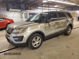 2016 Ford Utility Police Interceptor with VIN 1FM5K8AR5GGD05549, listed as a Copart auction lot 76536604 with 60,416 mi miles and Salvage Title. Bid and sale history available at carsss.com. Image 1.