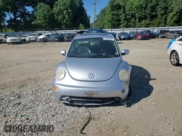 2004 Volkswagen New Beetle Coupe GLS with VIN 3VWCK31C54M418460, listed as a Copart auction lot 70698434 with 147,072 mi miles and Salvage Title. Bid and sale history available at carsss.com. Image 11.
