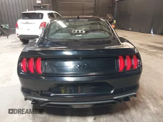 2020 Ford Mustang EcoBoost z VIN 1FA6P8TH6L5145109, wystawiony jako IAAI lot #42301649 z przebiegiem 48 622 mil mil oraz . Historia ofert i sprzedaży dostępna na DreamBid. Obrazek 17.