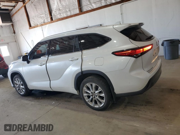 2022 Toyota Highlander Limited z VIN 5TDDZRBH9NS215783, wystawiony jako Copart lot #53630715 z przebiegiem 38 459 mil mil oraz Szkoda całkowita • Salvage title. Historia ofert i sprzedaży dostępna na DreamBid. Obrazek 2.