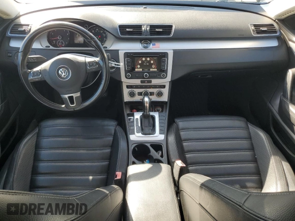 2014 Volkswagen CC R-Line with VIN WVWBP7AN4EE523426, listed as a Copart auction lot 75221154 with 139,876 mi miles and Clean Title. Bid and sale history available at DreamBid. Image 8.