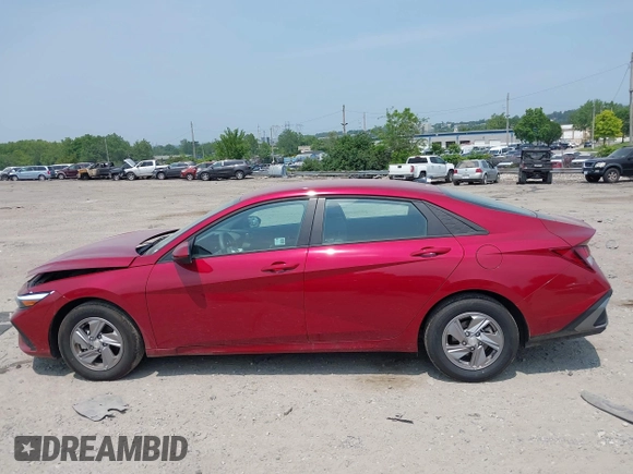 2024 Hyundai Elantra SE with VIN KMHLL4DG7RU844685, listed as a IAAI auction lot 42335520 with 2,534 mi miles and . Bid and sale history available at DreamBid. Image 15.
