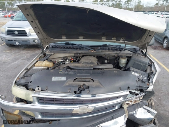 2004 Chevrolet Tahoe LT with VIN 1GNEC13Z34J258811, listed as a IAAI auction lot 41710156 with 322,462 mi miles. Bid and sale history available at carsss.com. Image 10.