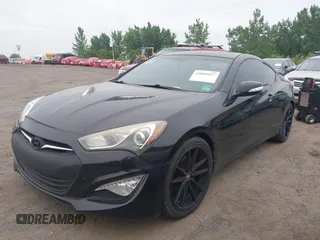 2013 Hyundai Genesis Coupe R-Spec with VIN KMHHU6KJ0DU105695, listed as a IAAI auction lot 42605527 with 115,875 mi miles and . Bid and sale history available at DreamBid. Image 2.