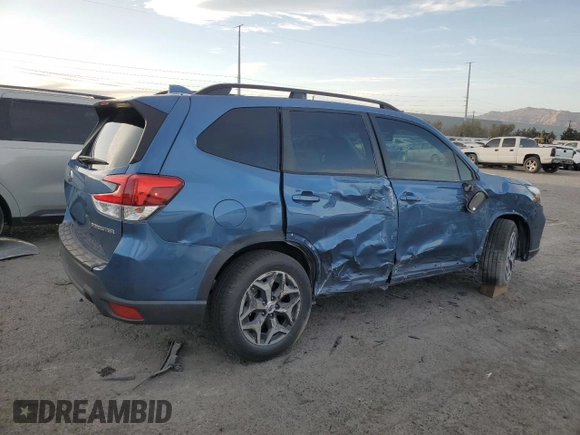 2020 Subaru Forester Premium with VIN JF2SKAGC7LH413405, listed as a Copart auction lot 44253575 with 38,514 mi miles and Salvage Title. Bid and sale history available at carsss.com. Image 3.