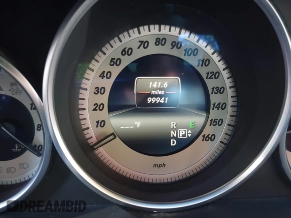 2015 Mercedes-Benz E 350 Luxury with VIN WDDHF8JB0FB106399, listed as a IAAI auction lot 40616416 with 99,941 mi miles and . Bid and sale history available at DreamBid. Image 15.