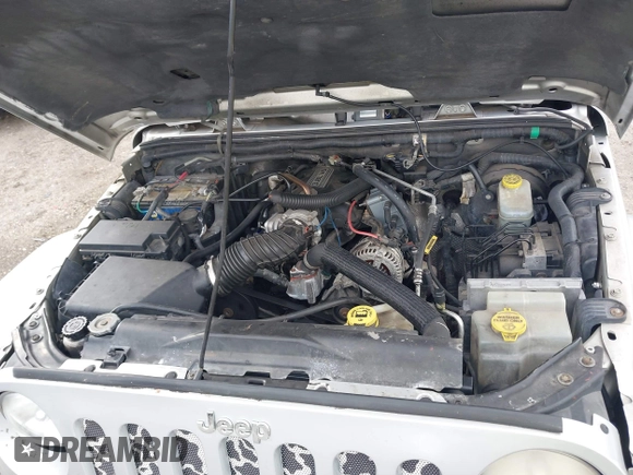 2008 Jeep Wrangler Unlimited Sahara with VIN 1J4GA59158L501099, listed as a IAAI auction lot 41743590 with 213,941 mi miles and . Bid and sale history available at DreamBid. Image 10.
