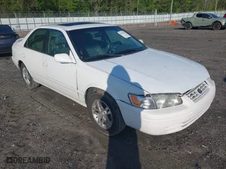 2000 Toyota Camry CE with VIN 4T1BG22K3YU926990, listed as a IAAI auction lot 41987119 with 248,352 mi miles. Bid and sale history available at carsss.com. Image 1.