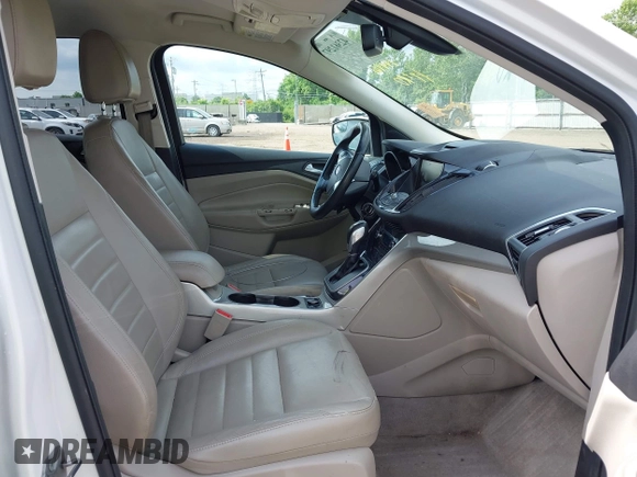 2013 Ford Escape SEL with VIN 1FMCU9HX6DUB14053, listed as a IAAI auction lot 42361297 with 144,861 mi miles and . Bid and sale history available at DreamBid. Image 5.