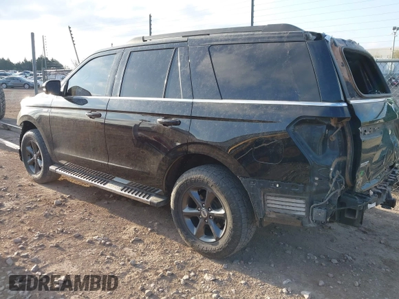 2019 Ford Expedition XLT z VIN 1FMJU1JTXKEA30678, wystawiony jako IAAI lot #41905098 z przebiegiem 156 746 mil mil oraz . Historia ofert i sprzedaży dostępna na DreamBid. Obrazek 3.