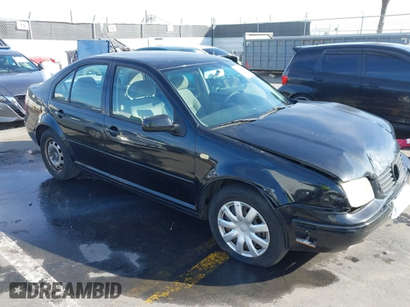2000 Volkswagen Jetta GLS z VIN 3VWSA29M3YM047424, wystawiony jako IAAI lot #41610862 z przebiegiem 216 902 mil mil oraz . Historia ofert i sprzedaży dostępna na DreamBid. Obrazek 1.