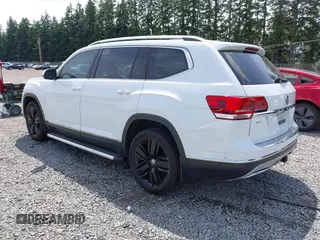 2019 Volkswagen Atlas SEL Premium с VIN 1V2NR2CAXKC622911, выставлен на аукционе IAAI как лот 42582636 с пробегом 171 431 миль миль и . История ставок и продаж доступна на DreamBid. Изображение 3.