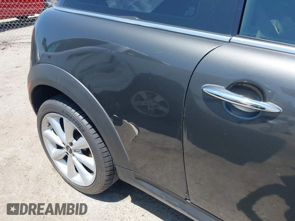 2013 MINI Hardtop S with VIN WMWSV3C52DT396453, listed as a IAAI auction lot 42583892 with 143,190 mi miles and . Bid and sale history available at DreamBid. Image 20.