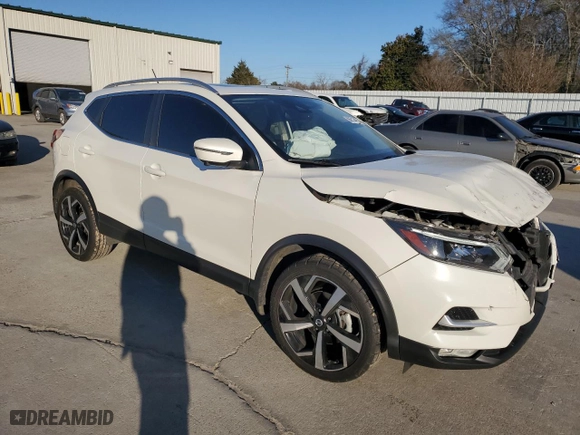 2022 Nissan Rogue Sport SL with VIN JN1BJ1CW6NW485215, listed as a Copart auction lot 88264005 with 56,970 mi miles and Salvage Title. Bid and sale history available at carsss.com. Image 4.