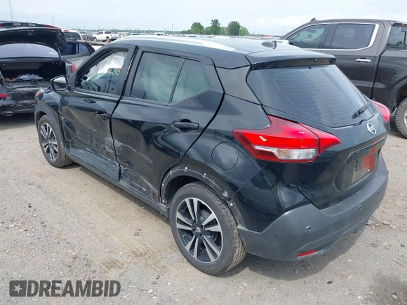 2020 Nissan Kicks SV с VIN 3N1CP5CV3LL517767, выставлен на аукционе IAAI как лот 39293656 с пробегом 72 193 миль миль и . История ставок и продаж доступна на DreamBid. Изображение 3.