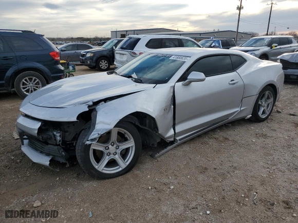 2018 Chevrolet Camaro 1LT with VIN 1G1FB1RX2J0123724, listed as a Copart auction lot 41880635 with 99,782 mi miles and Salvage Title. Bid and sale history available at carsss.com. Image 1.