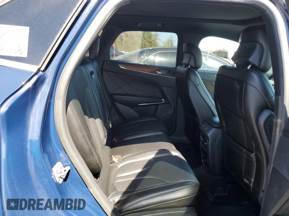 2019 Lincoln MKC Reserve with VIN 5LMCJ3D95KUL16051, listed as a Copart auction lot 46465545 with 67,760 mi miles and Salvage Title. Bid and sale history available at carsss.com. Image 11.
