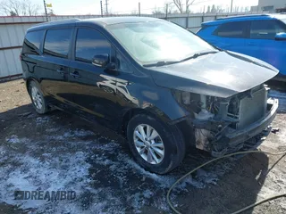 2017 Kia Sedona LX with VIN KNDMB5C17H6242614, listed as a IAAI auction lot 41572420 with 115,707 mi miles and . Bid and sale history available at carsss.com. Image 1.