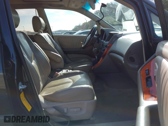 2002 Lexus RX 300 with VIN JTJGF10U220148916, listed as a IAAI auction lot 40937881 with 217,533 mi miles and . Bid and sale history available at DreamBid. Image 5.